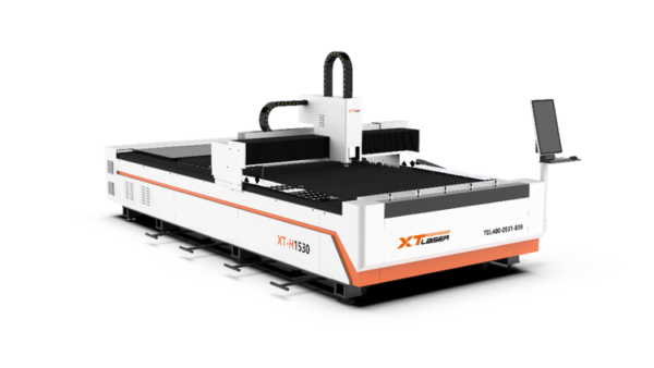 Машина для лазерной резки листового металла среднего формата